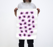 Load image into Gallery viewer, Flower Tea Towel
